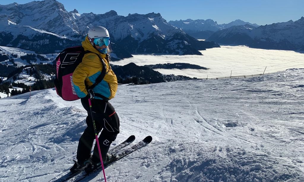 Skiing 16 Dec (8 Months Pregnant) Resized